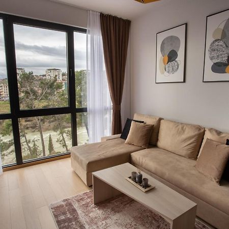 Lina - Pg, Moraca River Apartment Podgorica Zewnętrze zdjęcie