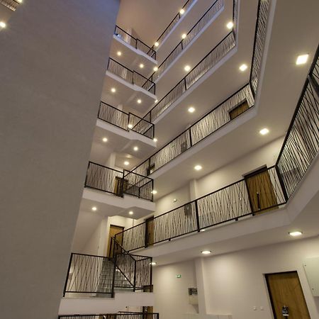 Lina - Pg, Moraca River Apartment Podgorica Zewnętrze zdjęcie
