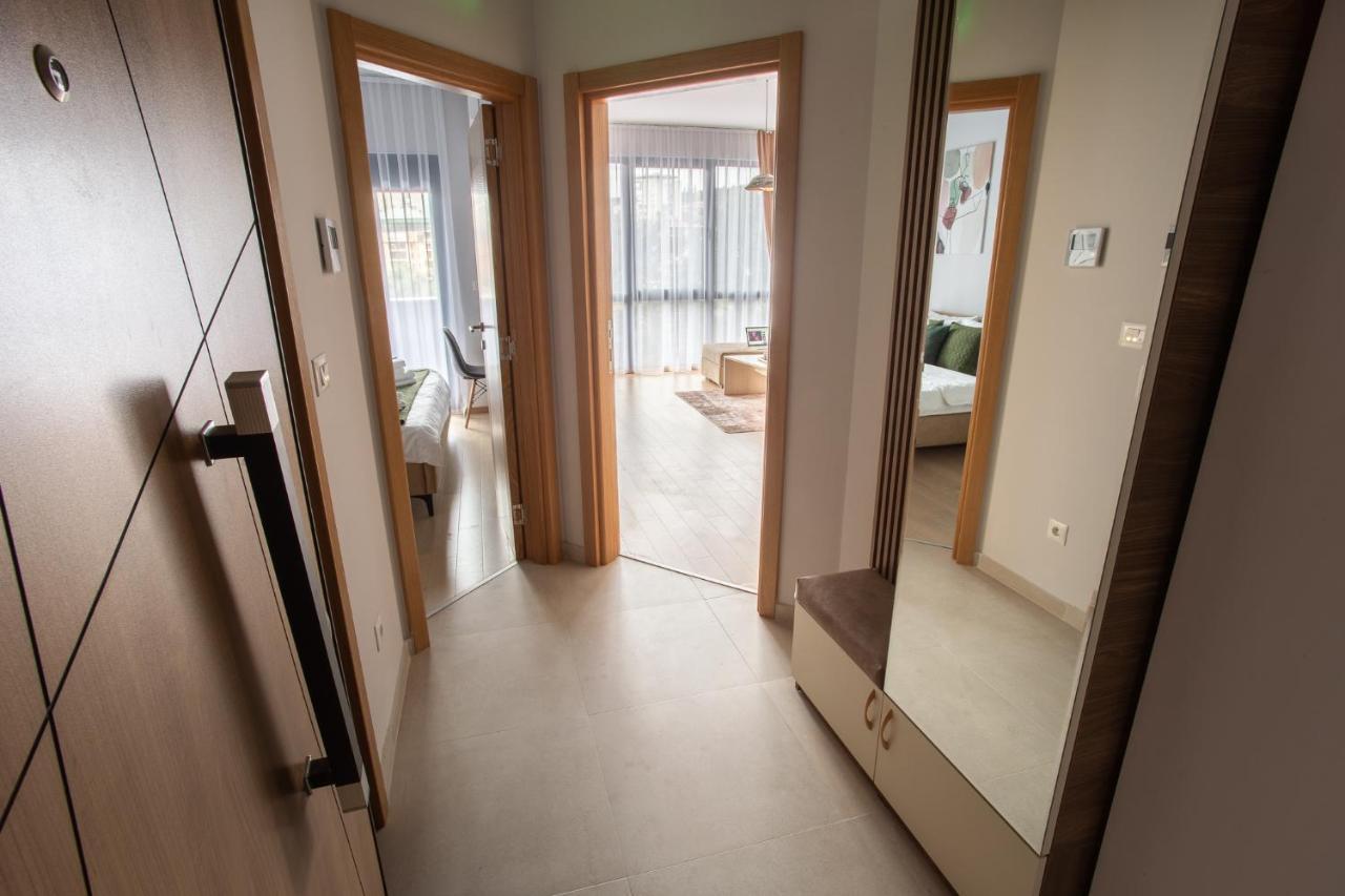 Lina - Pg, Moraca River Apartment Podgorica Zewnętrze zdjęcie